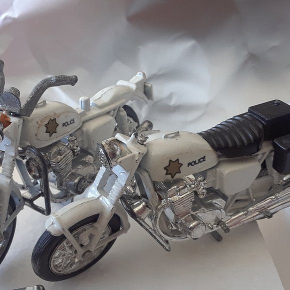 Antique Mini Police Car collection - 13 pcs - Picture 8 of 8